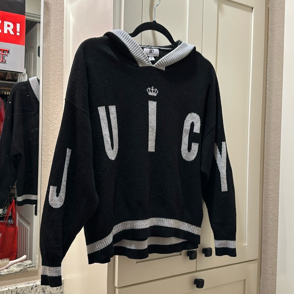 Juicy Pullover